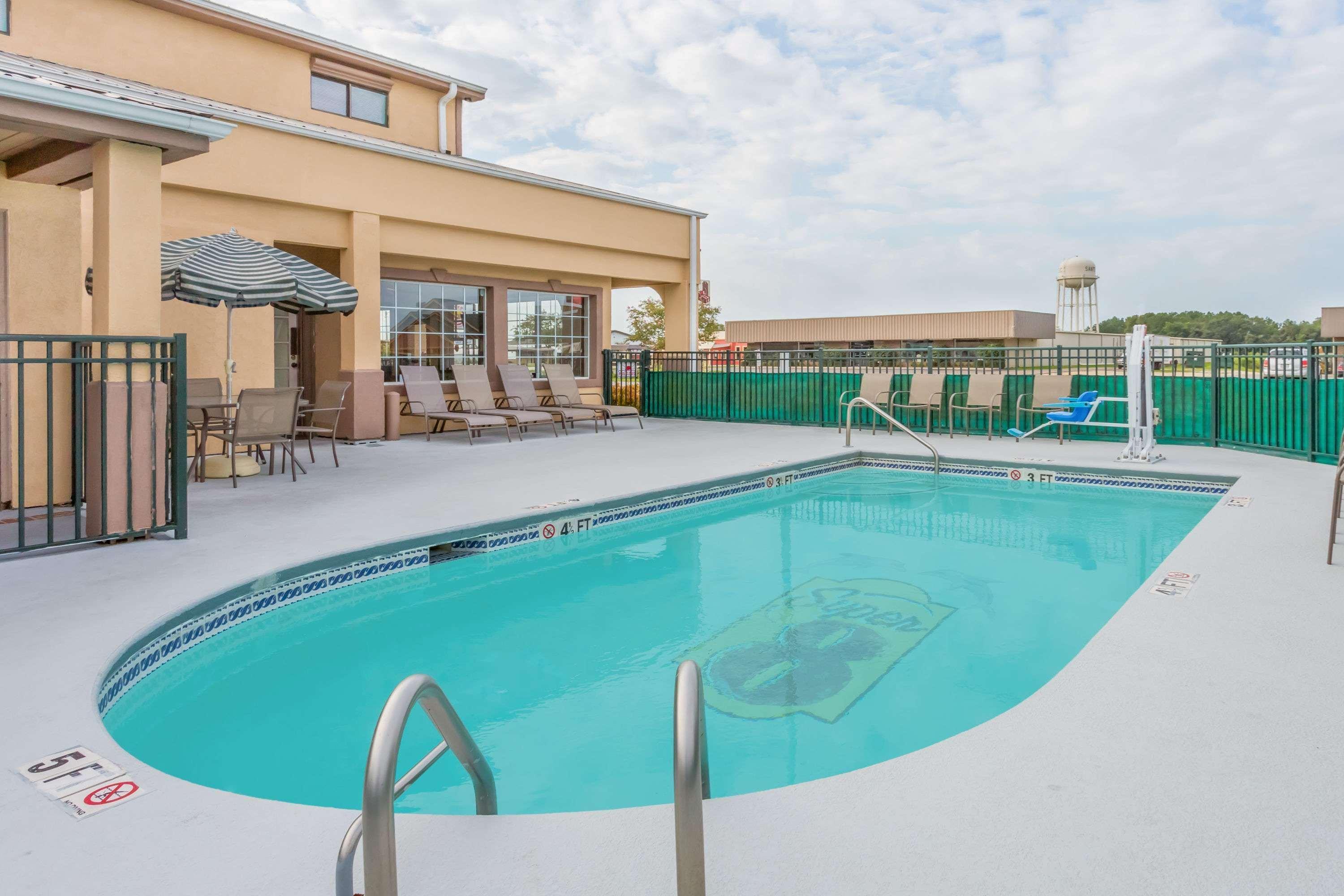 Super 8 By Wyndham Santee Hotel Exterior photo
